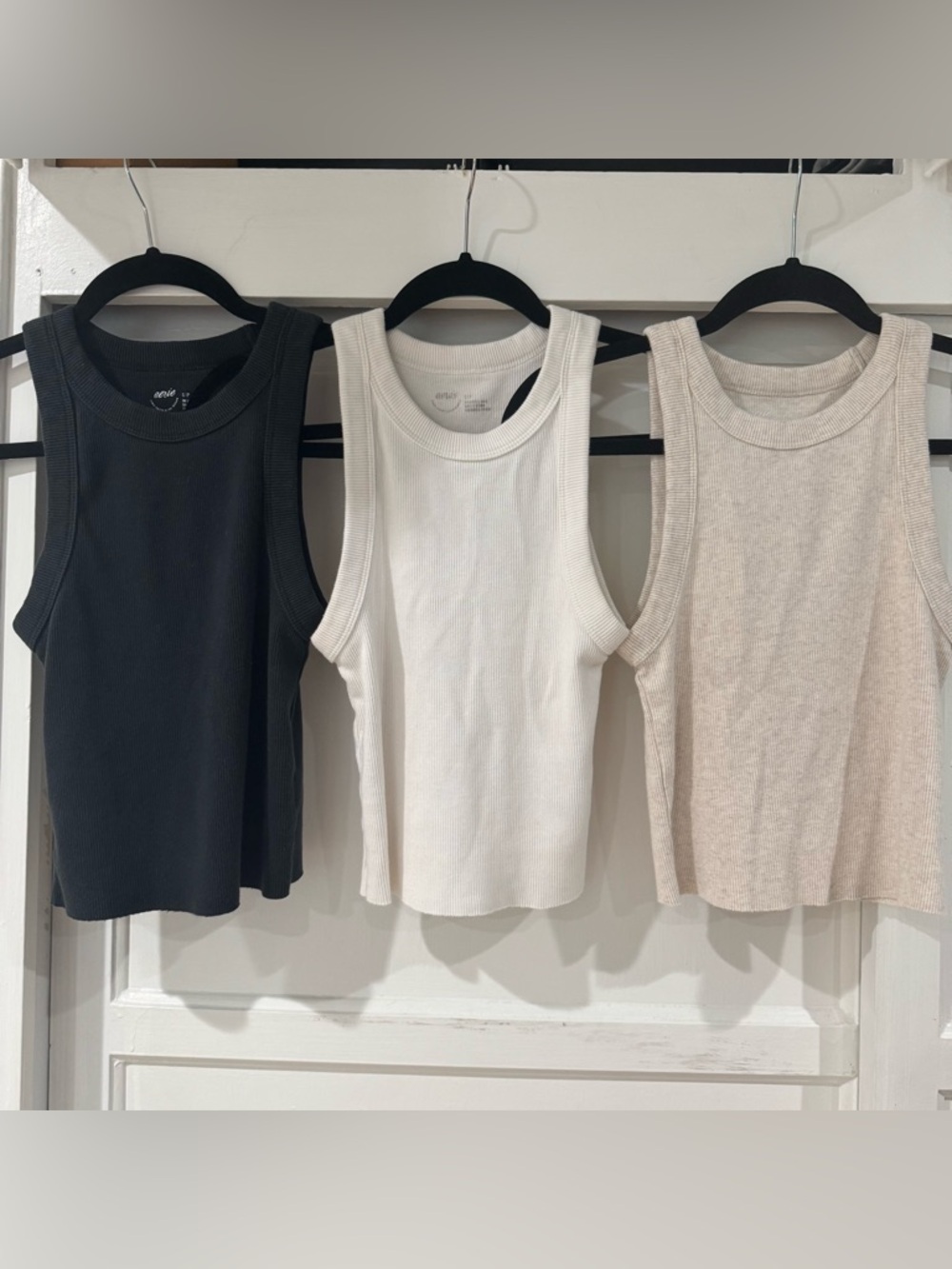 Aerie tank bundle